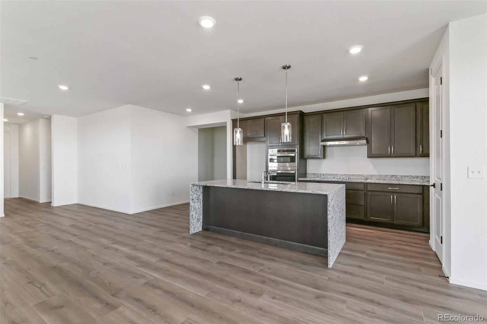 MLS Image #11 for 9383  biscay street,commerce city, Colorado