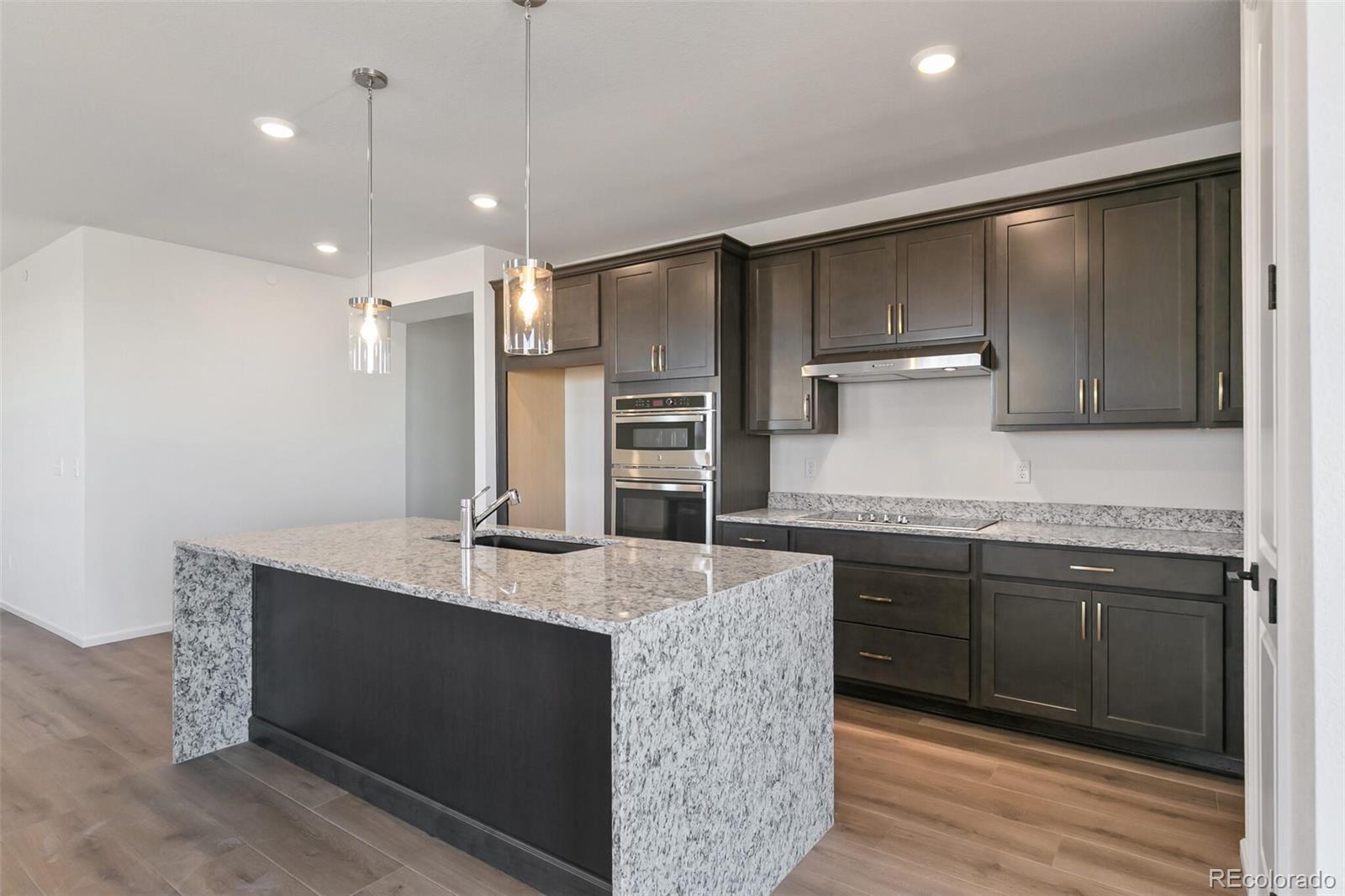 MLS Image #14 for 9383  biscay street,commerce city, Colorado