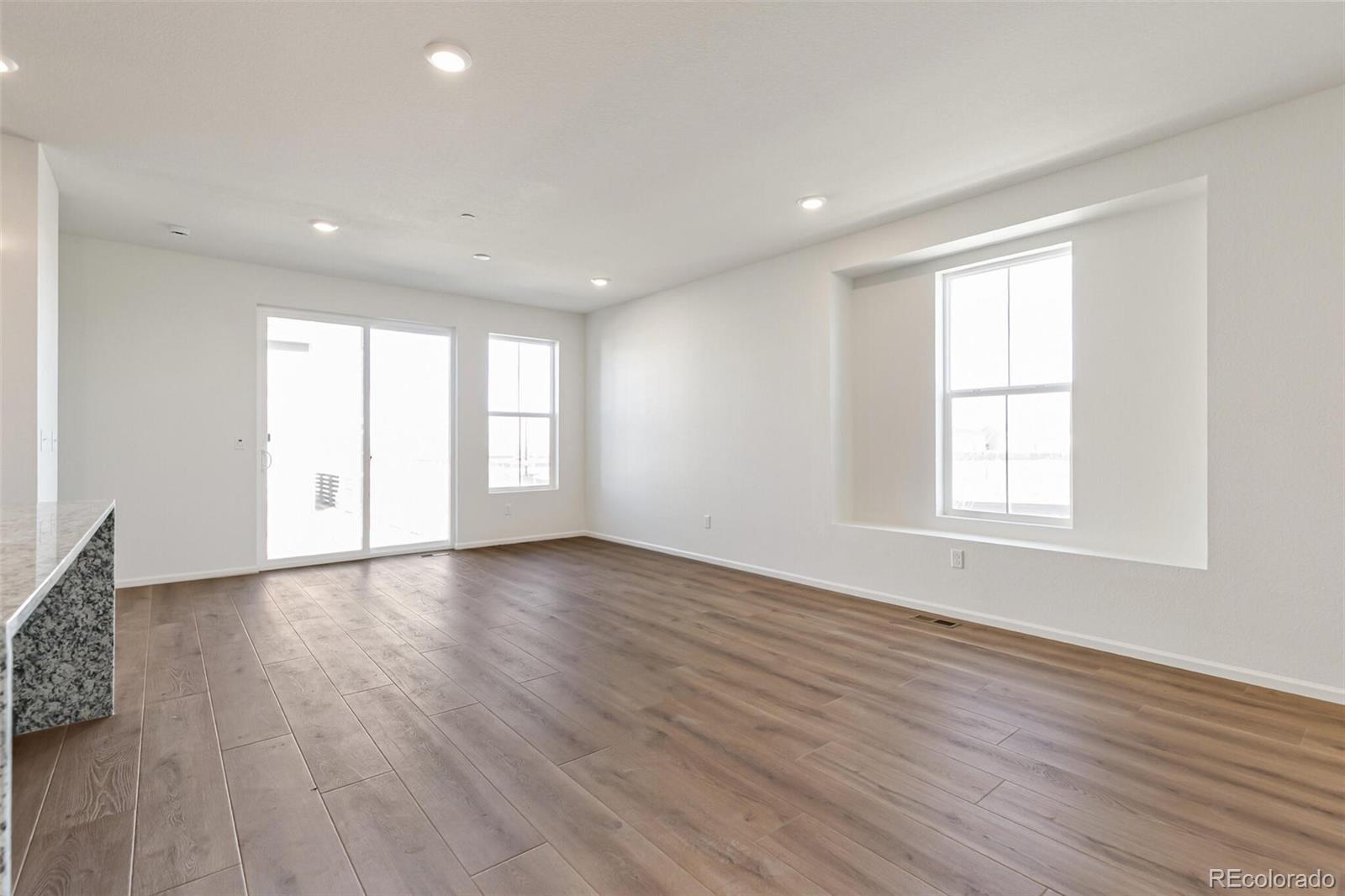MLS Image #8 for 9383  biscay street,commerce city, Colorado