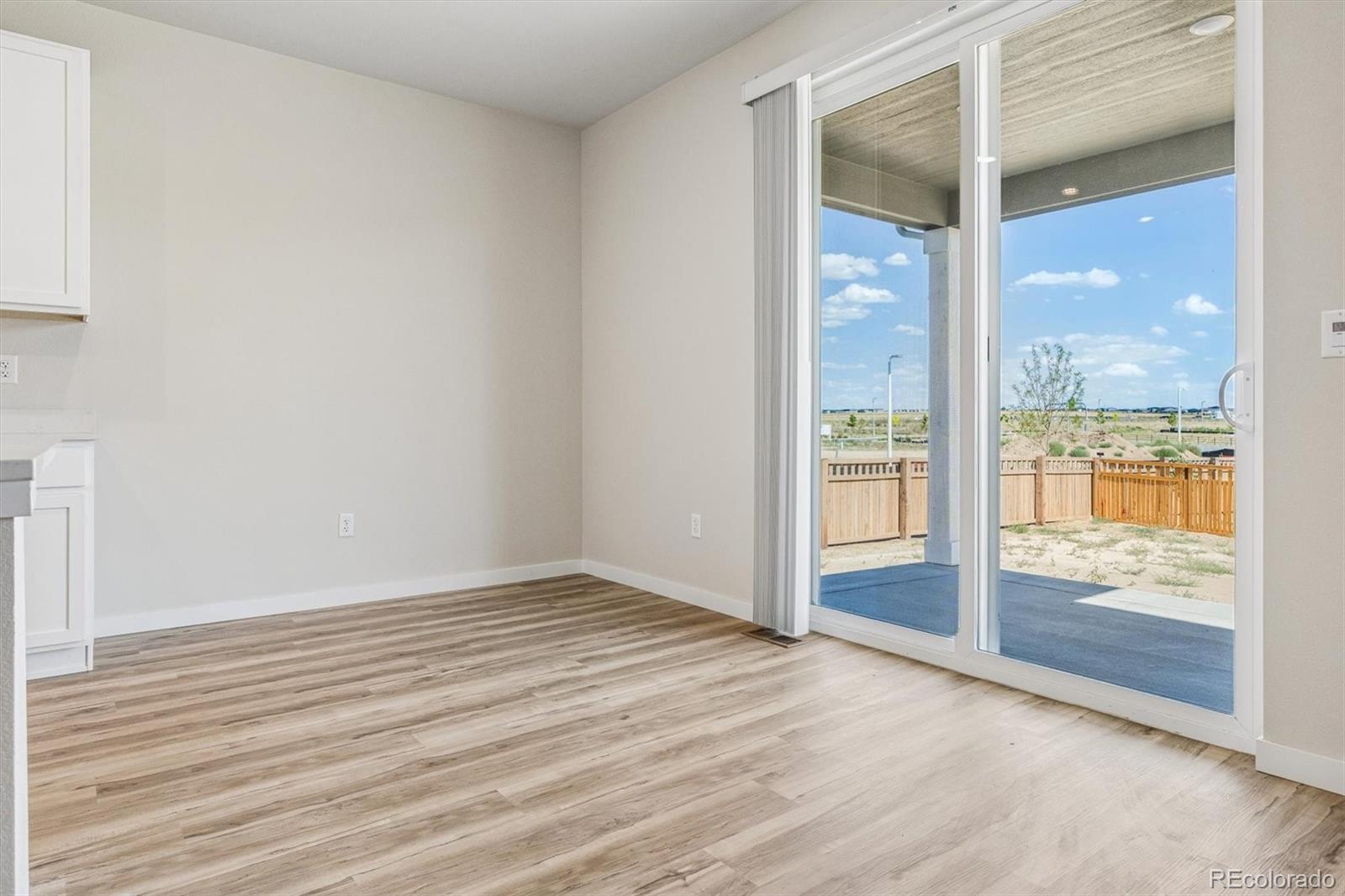 MLS Image #11 for 22896 e 47th place,aurora, Colorado