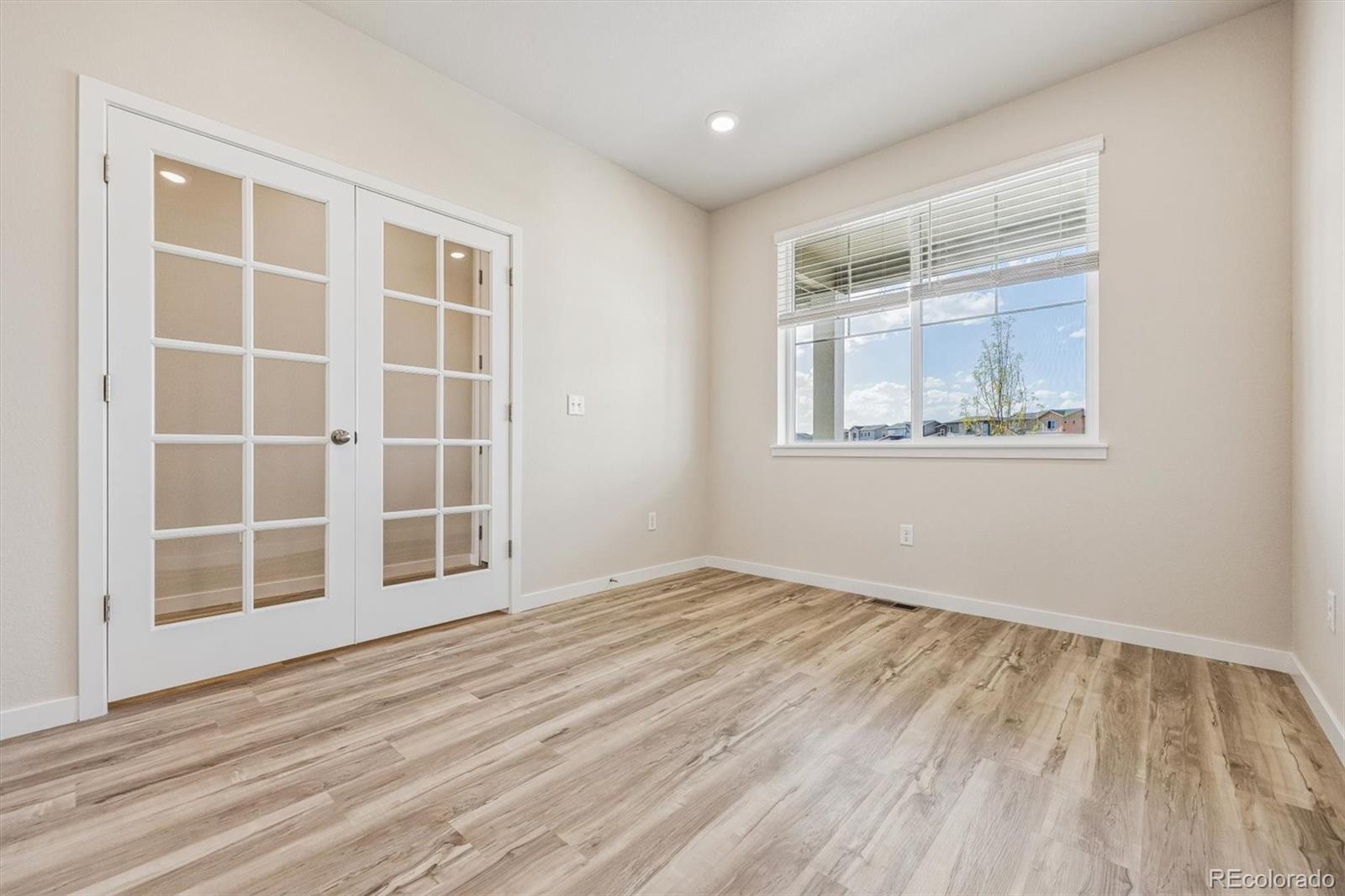 MLS Image #13 for 22896 e 47th place,aurora, Colorado