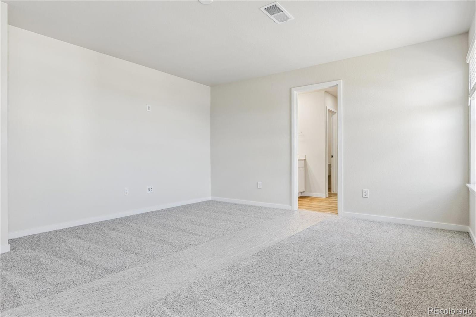 MLS Image #17 for 22896 e 47th place,aurora, Colorado