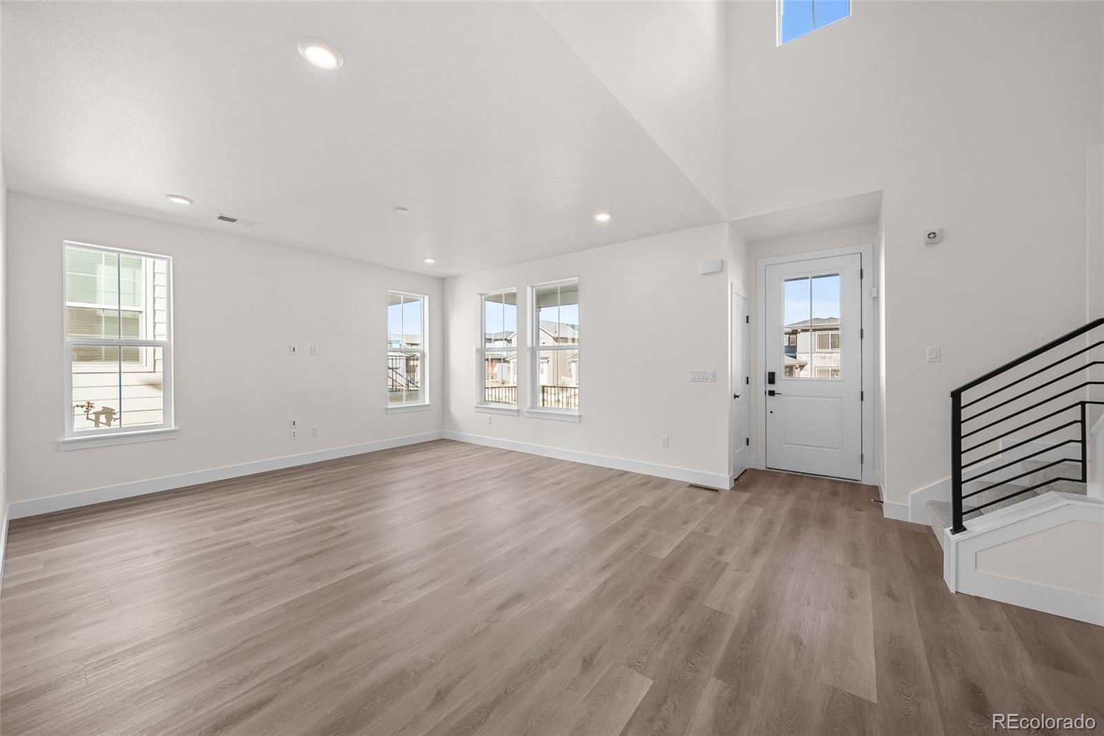 MLS Image #16 for 8735  whiteclover street,littleton, Colorado