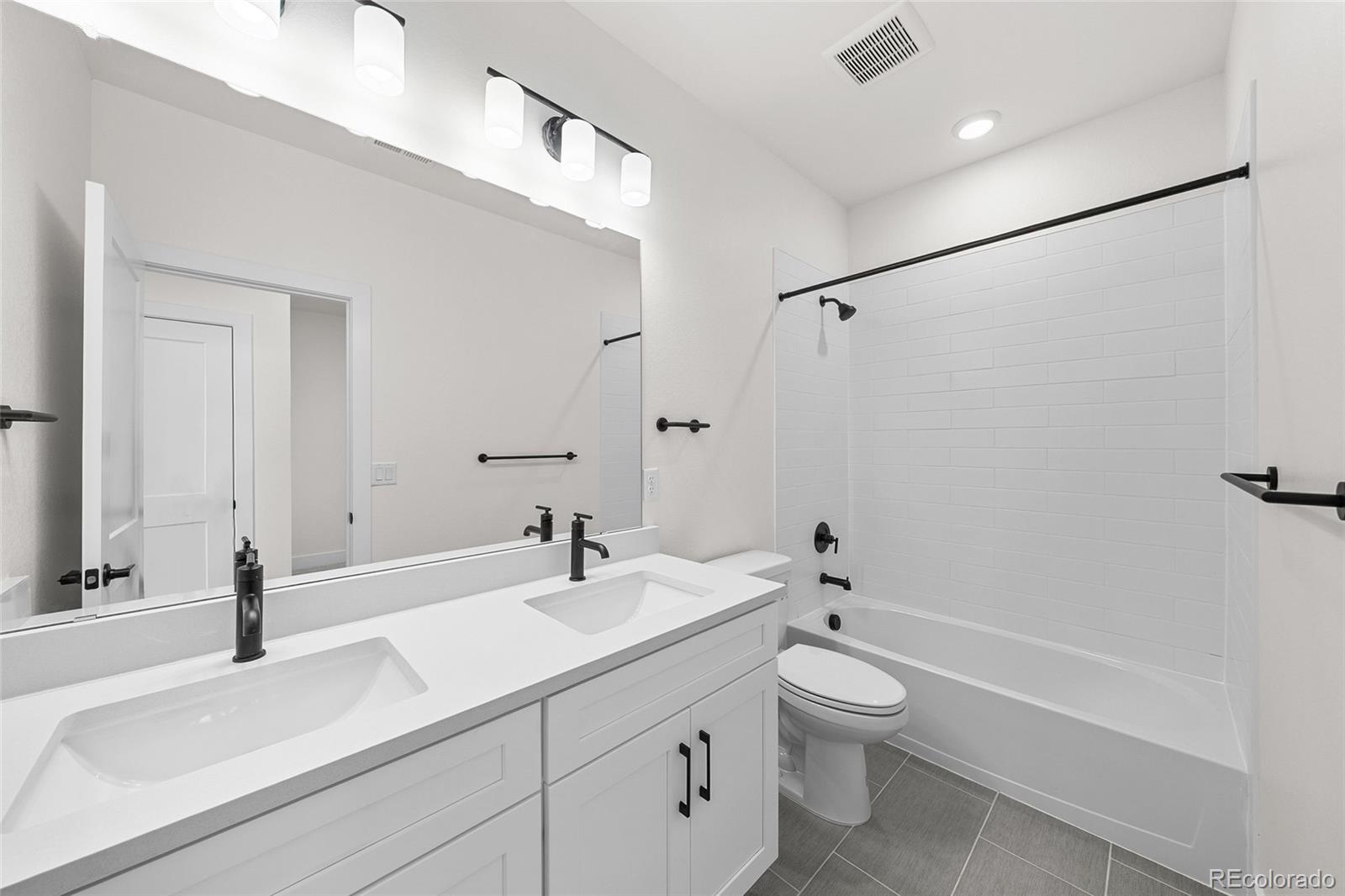 MLS Image #19 for 8735  whiteclover street,littleton, Colorado