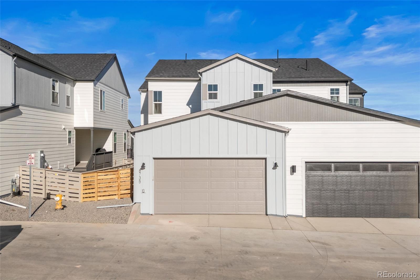 MLS Image #2 for 8735  whiteclover street,littleton, Colorado