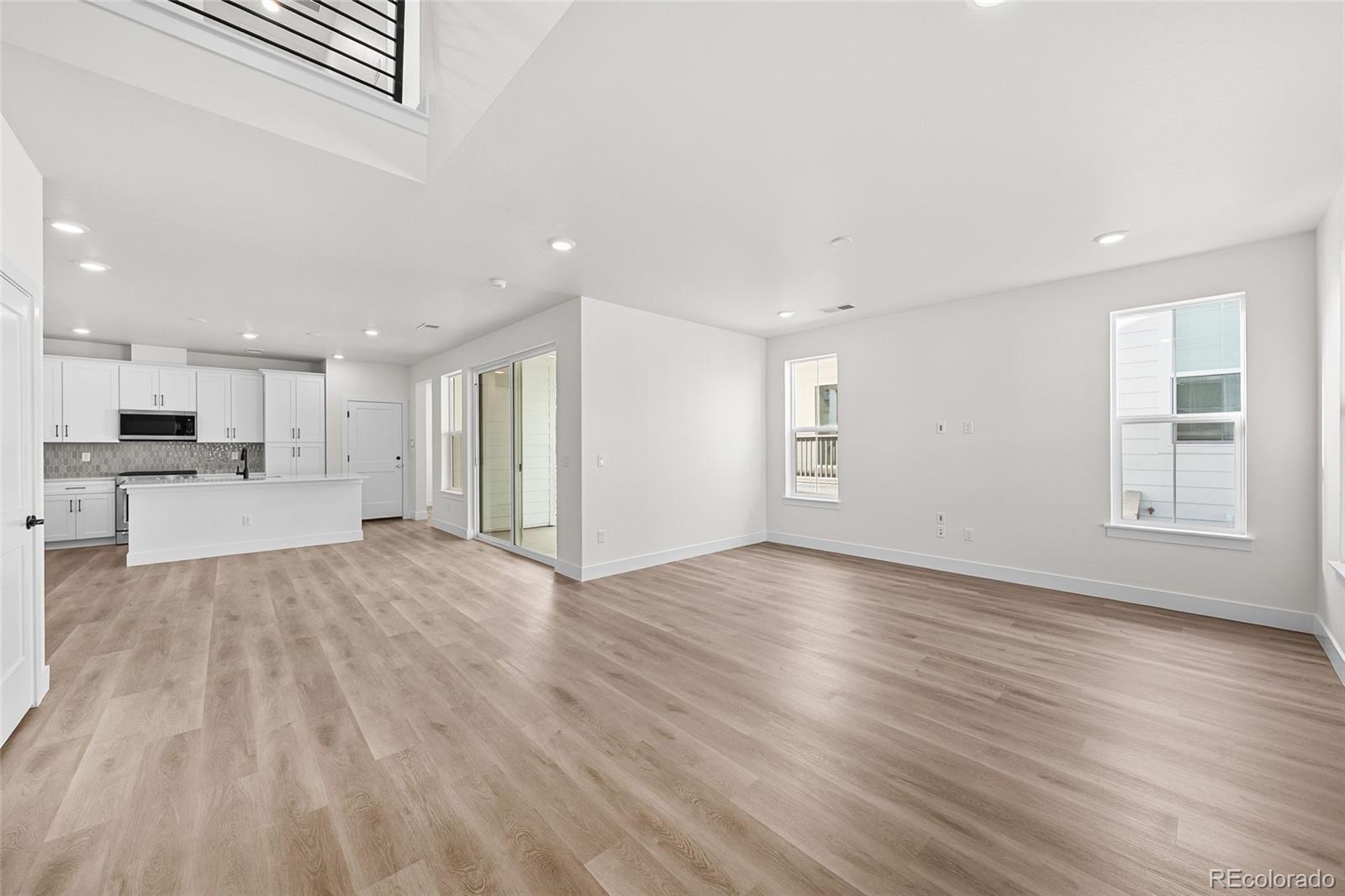 MLS Image #6 for 8735  whiteclover street,littleton, Colorado