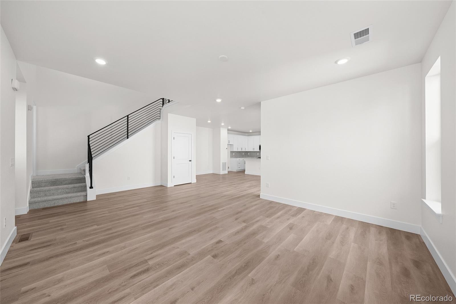 MLS Image #7 for 8735  whiteclover street,littleton, Colorado