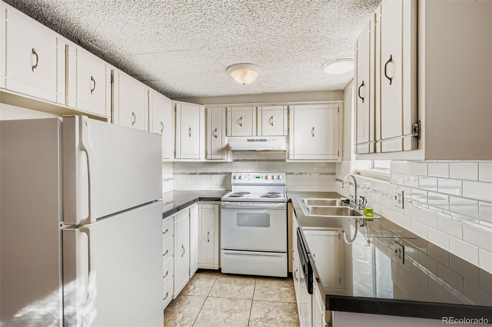 MLS Image #5 for 8060 w 9th avenue,lakewood, Colorado