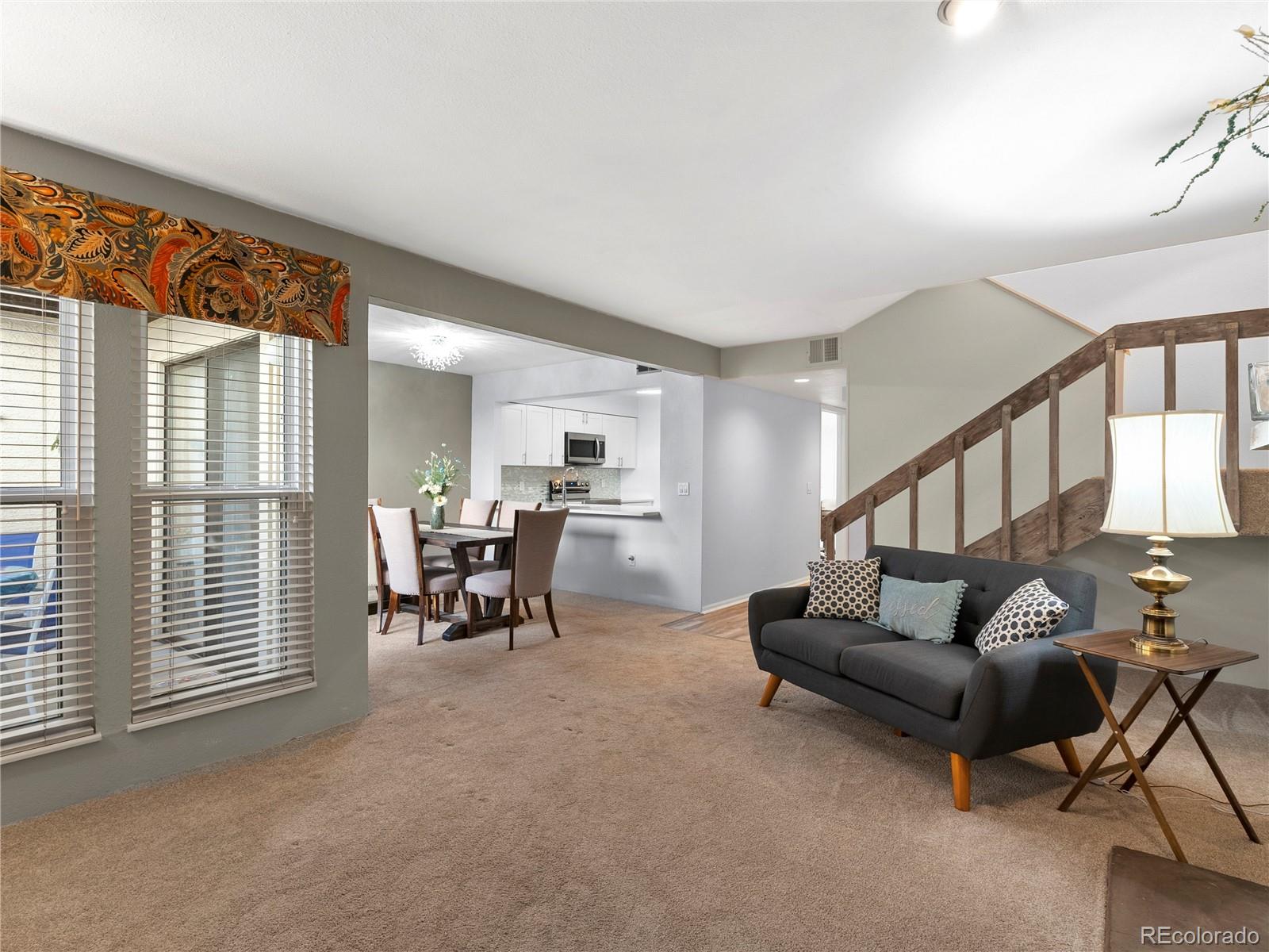 MLS Image #9 for 3330  templeton gap road,colorado springs, Colorado