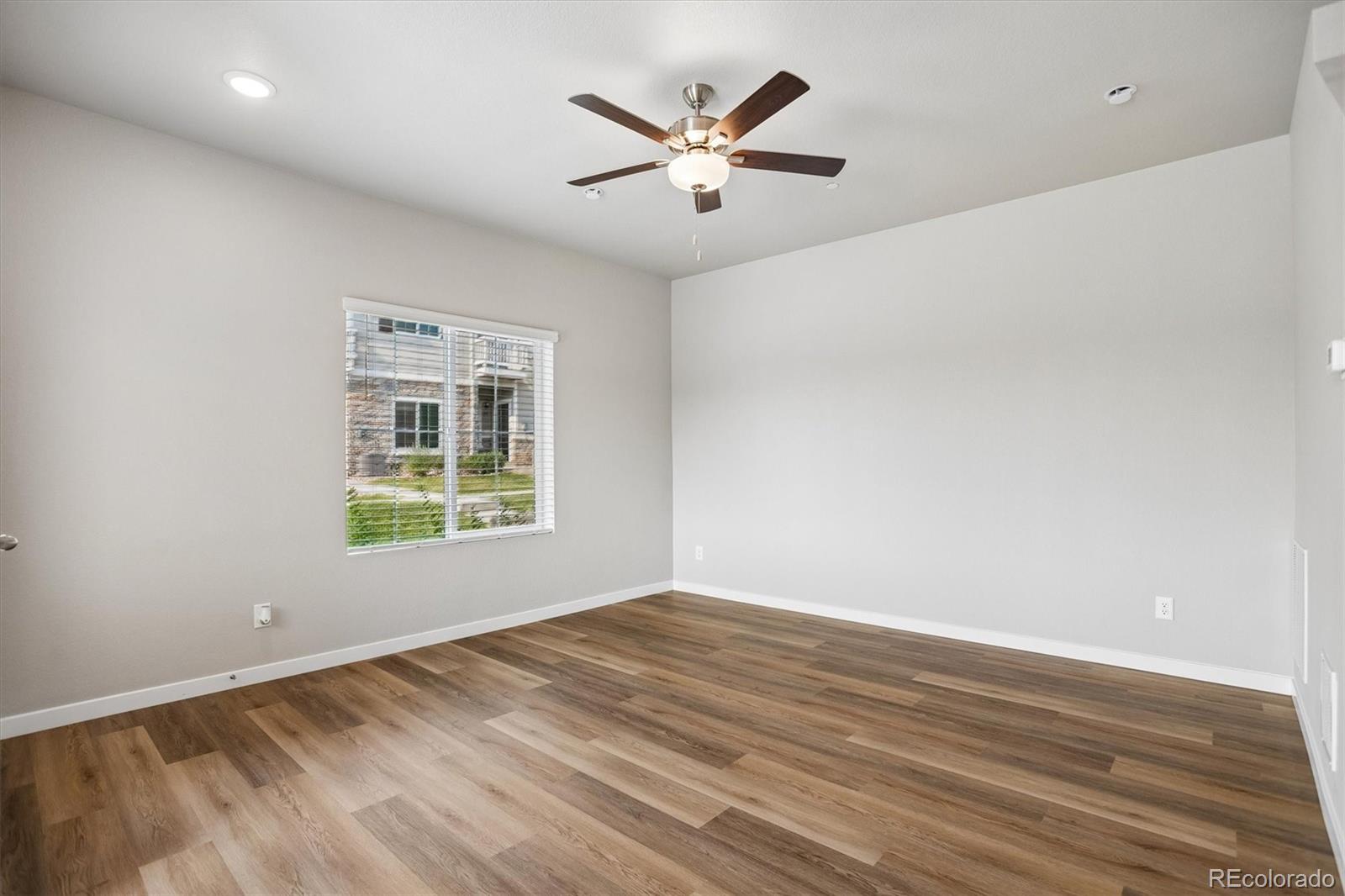 MLS Image #7 for 187  robin road,johnstown, Colorado