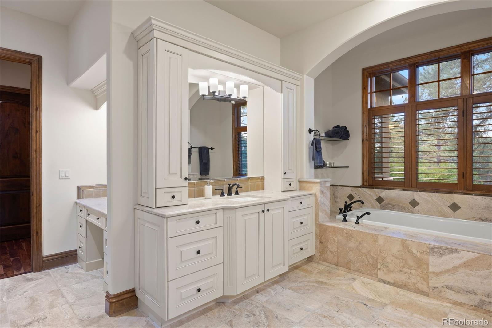 MLS Image #33 for 976  country club parkway,castle rock, Colorado