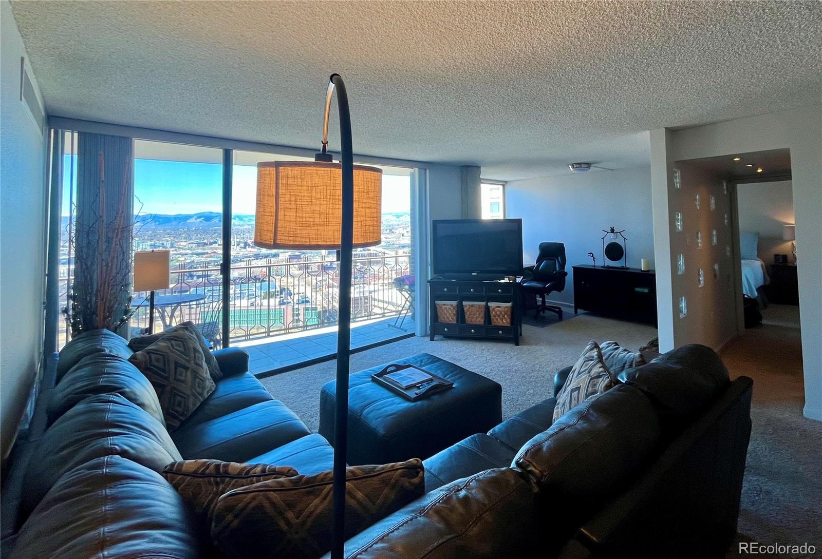 MLS Image #2 for 1020  15th street,denver, Colorado