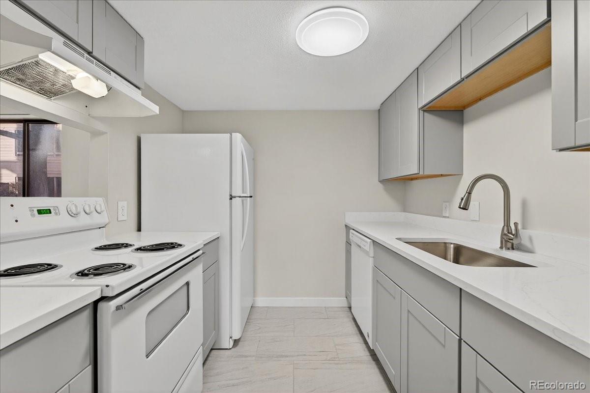 MLS Image #17 for 4681 s decatur street,englewood, Colorado
