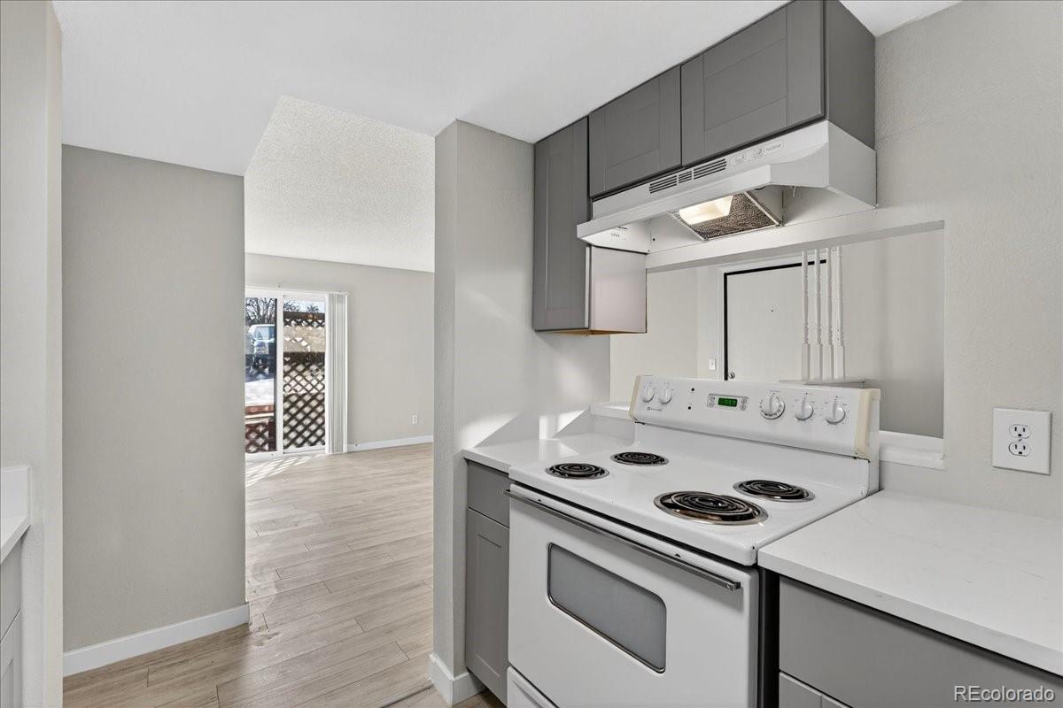 MLS Image #19 for 4681 s decatur street,englewood, Colorado