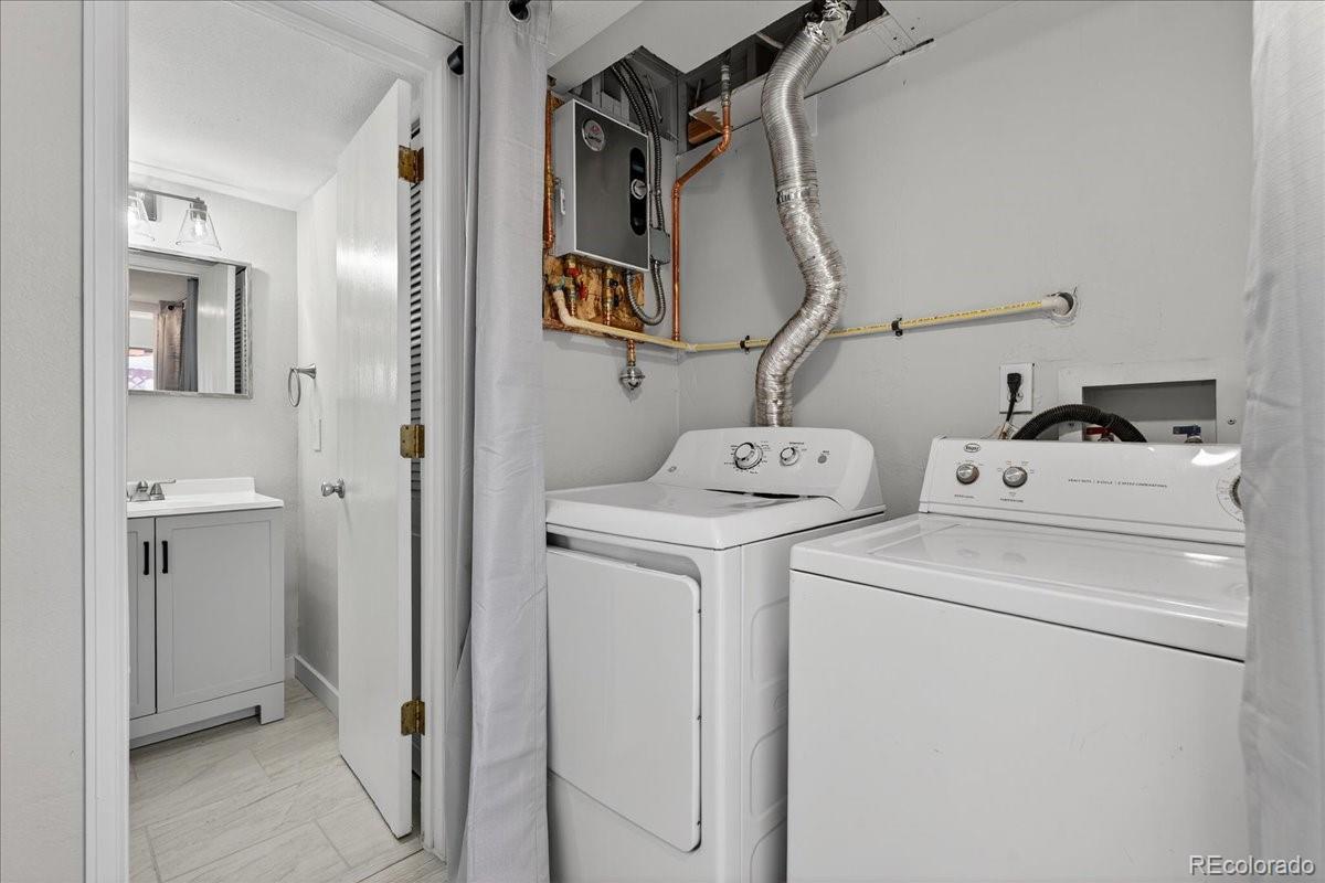 MLS Image #26 for 4681 s decatur street,englewood, Colorado
