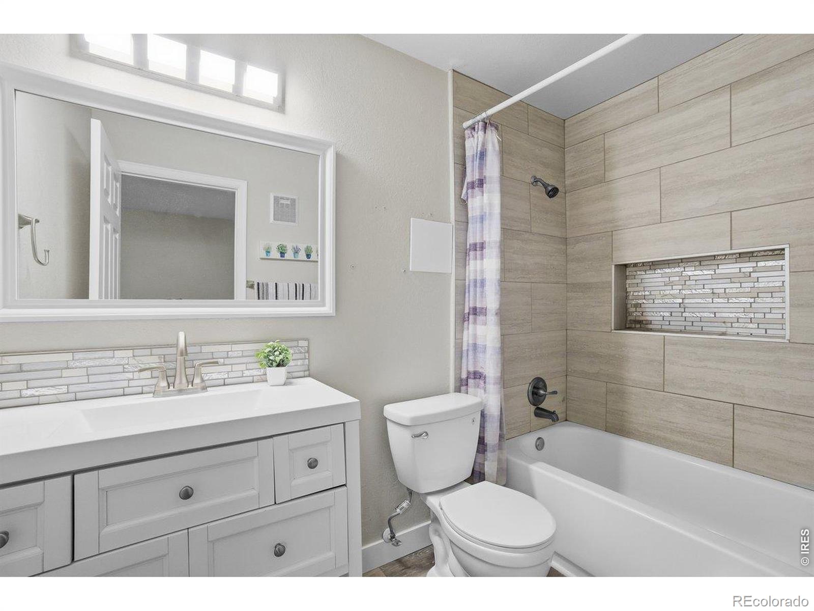 MLS Image #9 for 4450 s pitkin street,aurora, Colorado