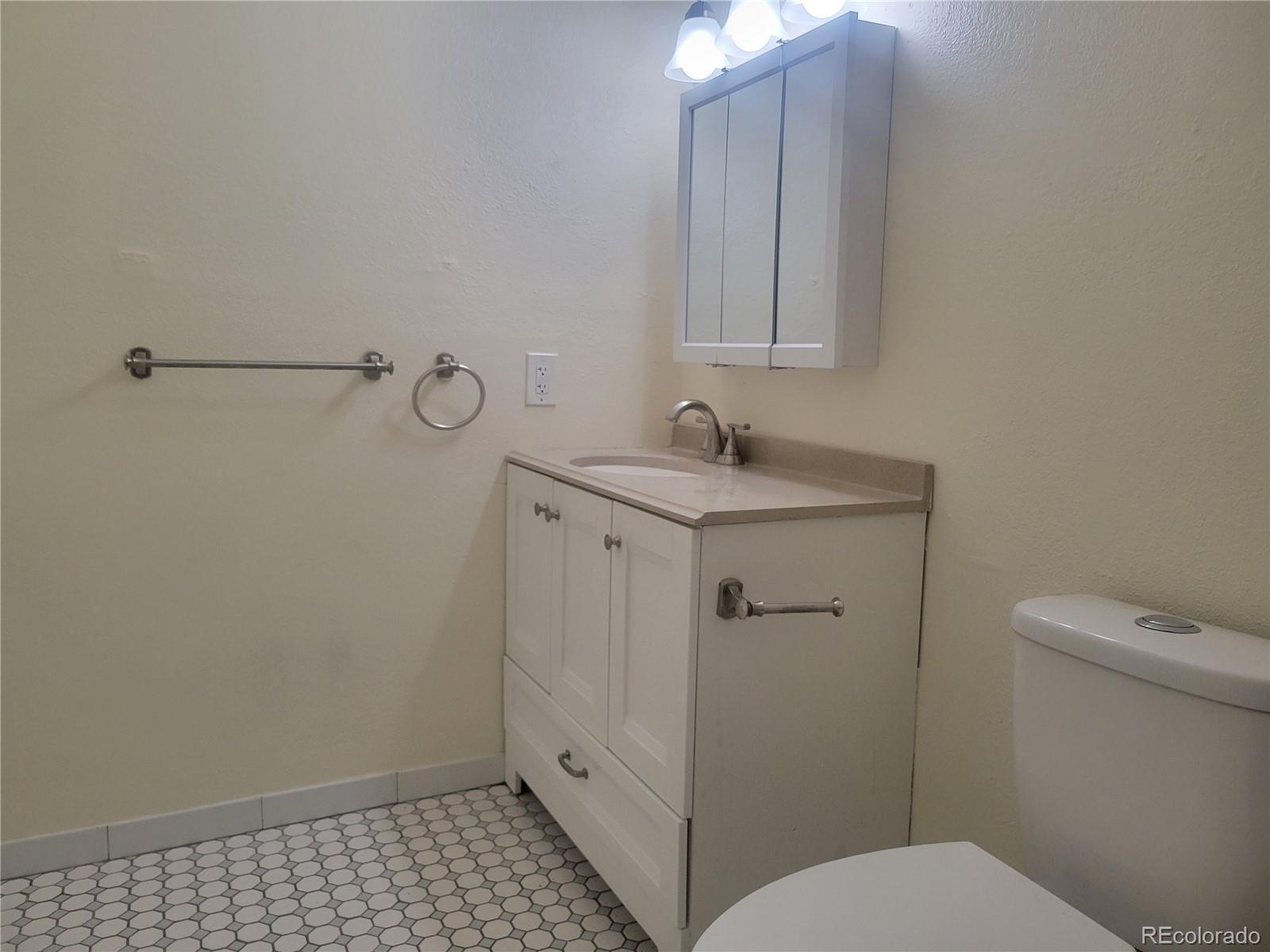 MLS Image #7 for 5995 w hampden avenue,denver, Colorado