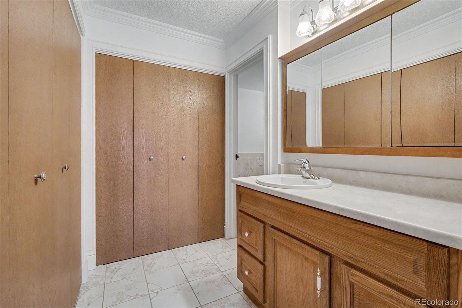 MLS Image #19 for 14390 e marina drive,aurora, Colorado