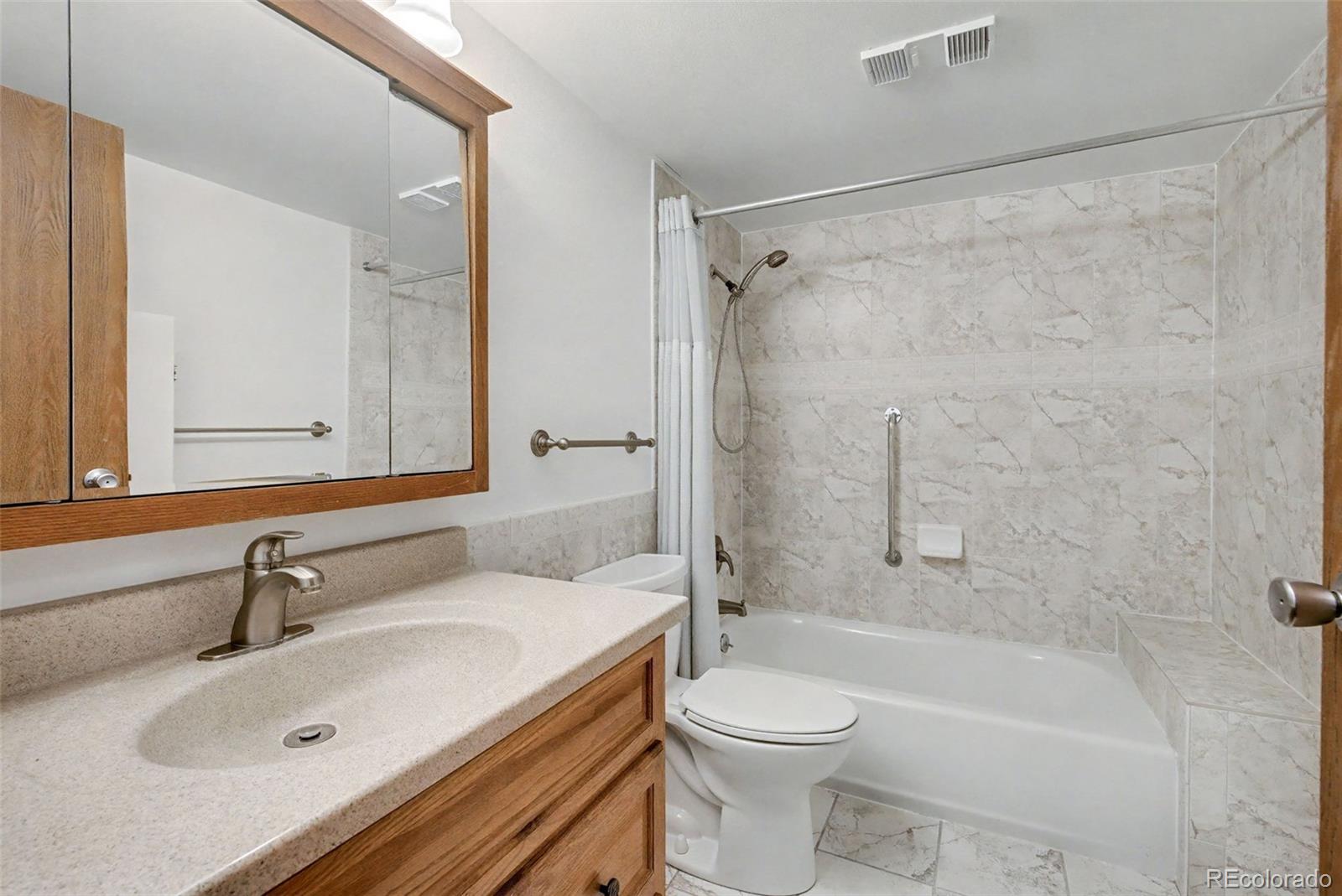 MLS Image #26 for 14390 e marina drive,aurora, Colorado