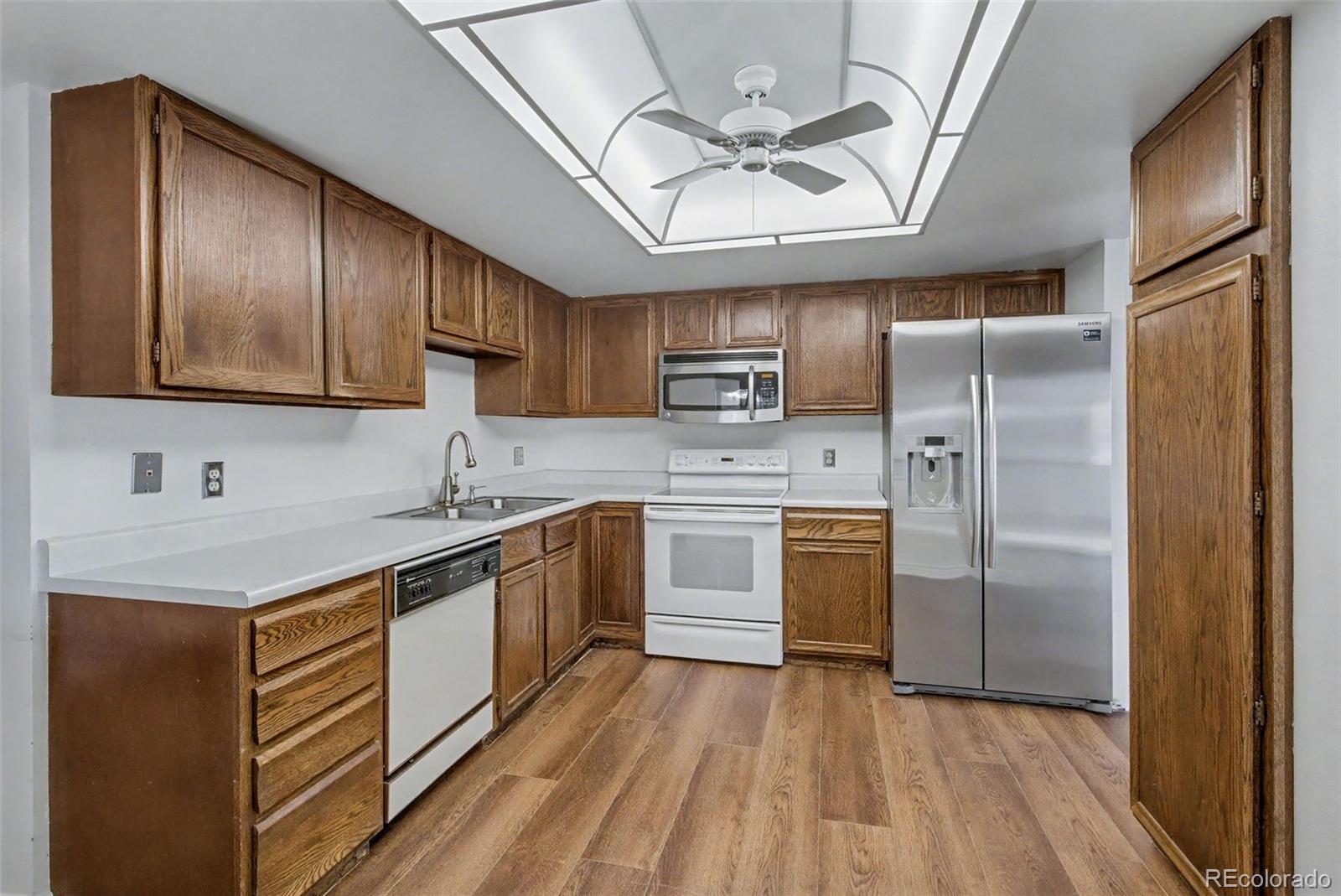 MLS Image #6 for 14390 e marina drive,aurora, Colorado