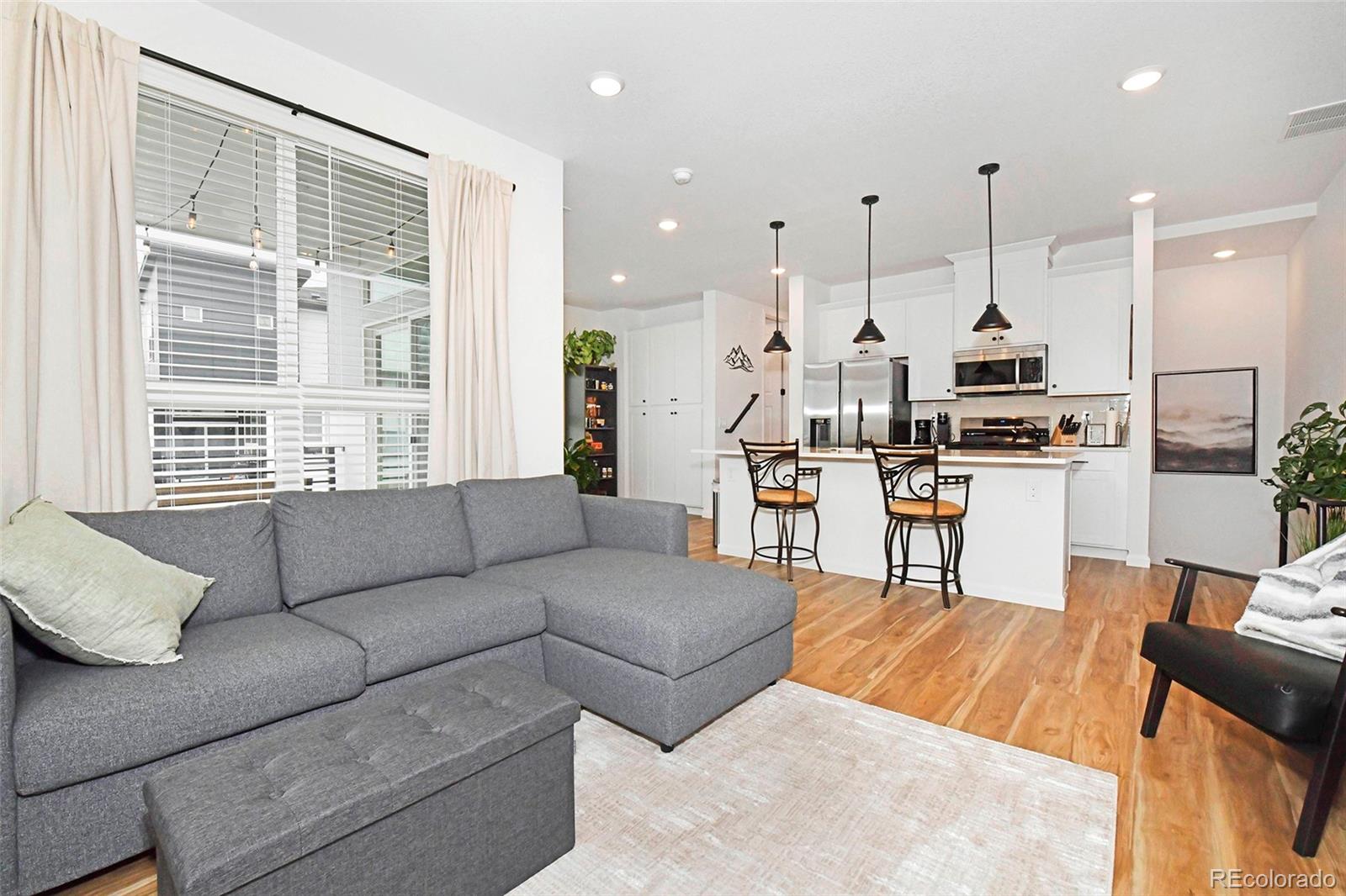 MLS Image #3 for 10634  eulcase heights,colorado springs, Colorado