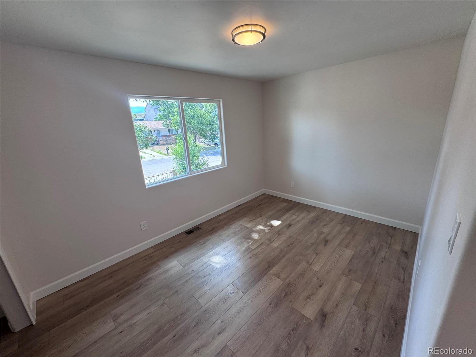 MLS Image #14 for 1307  hartford street,colorado springs, Colorado