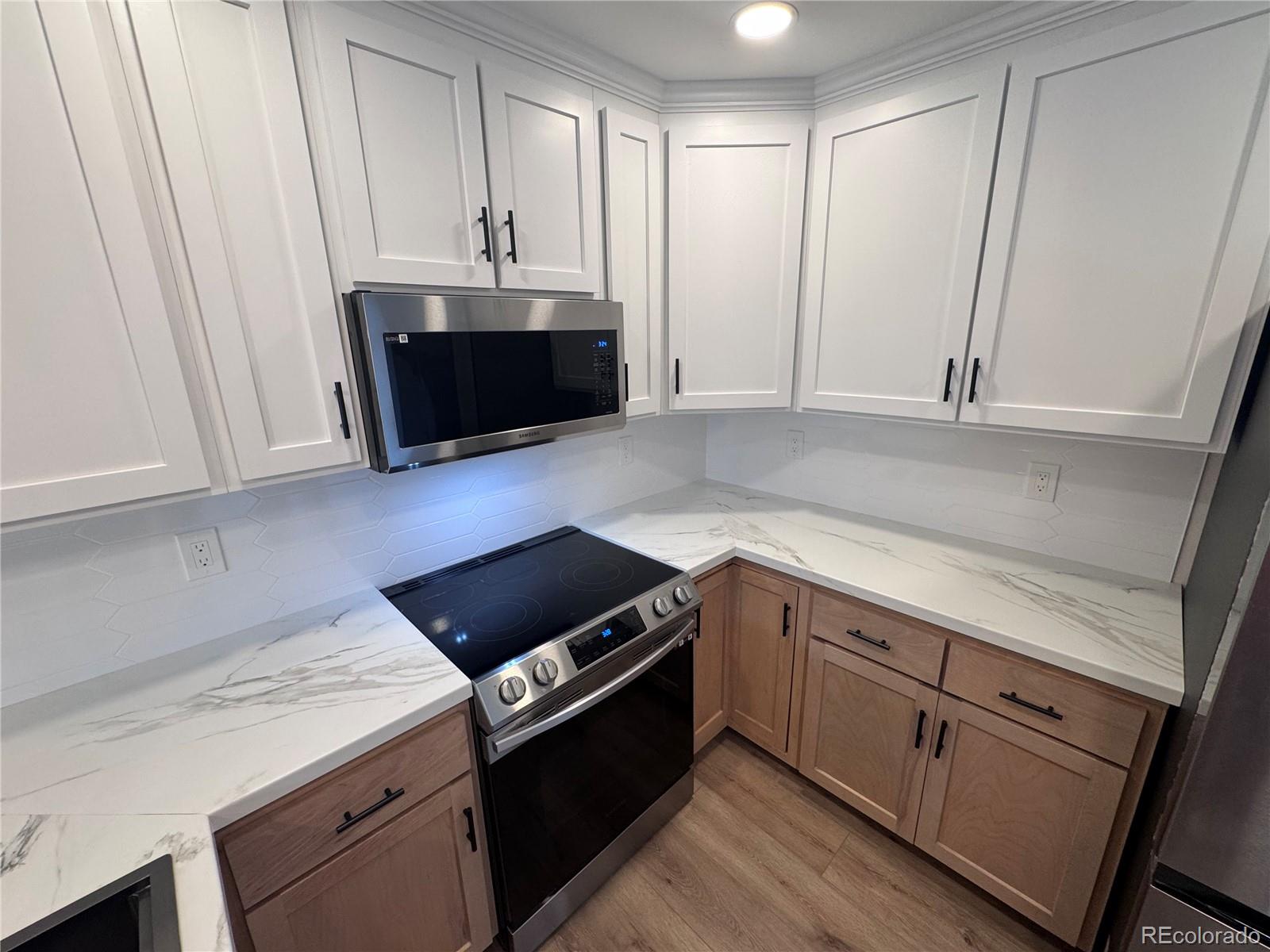 MLS Image #5 for 1307  hartford street,colorado springs, Colorado