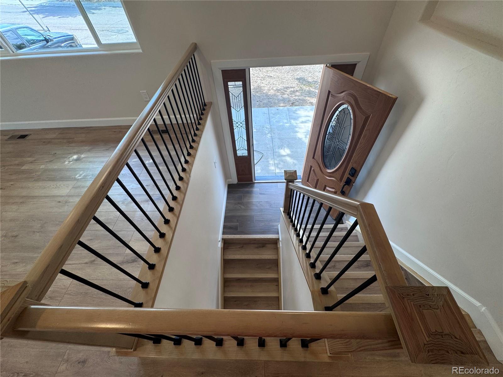 MLS Image #8 for 1307  hartford street,colorado springs, Colorado