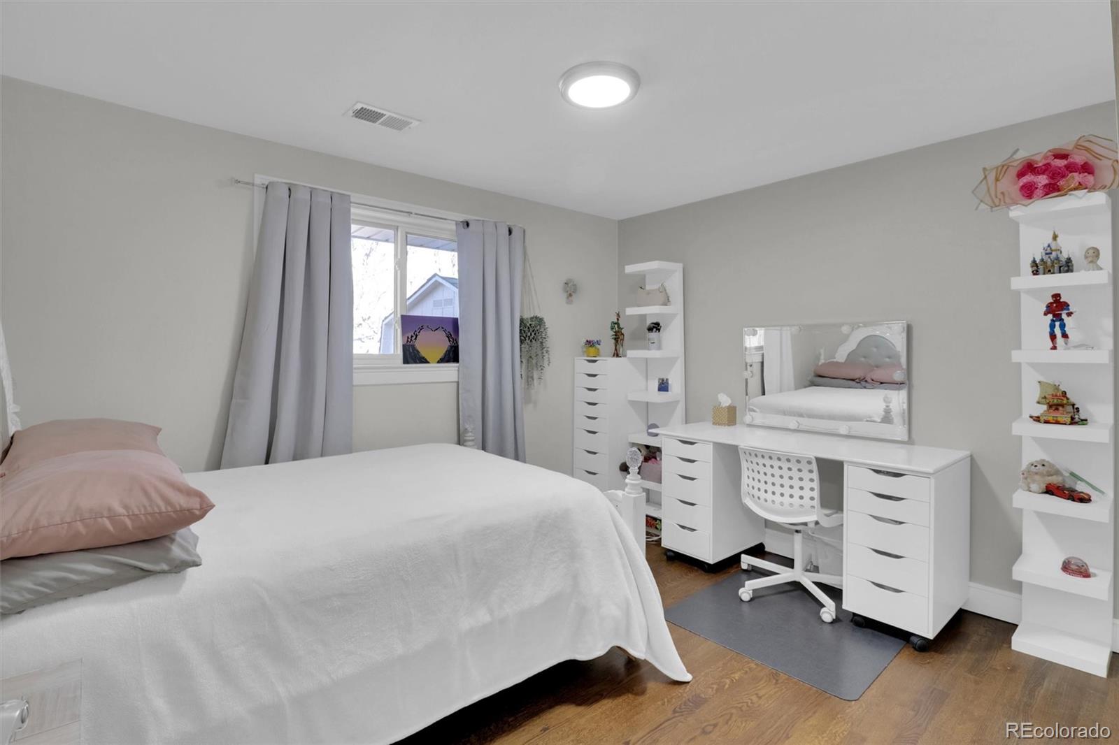MLS Image #21 for 1181  el paso boulevard,denver, Colorado