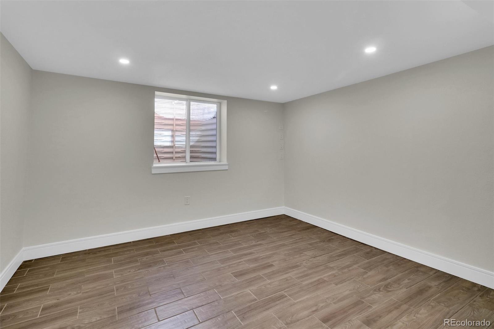 MLS Image #26 for 1181  el paso boulevard,denver, Colorado