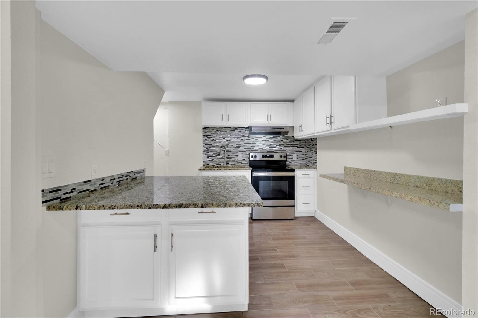MLS Image #28 for 1181  el paso boulevard,denver, Colorado