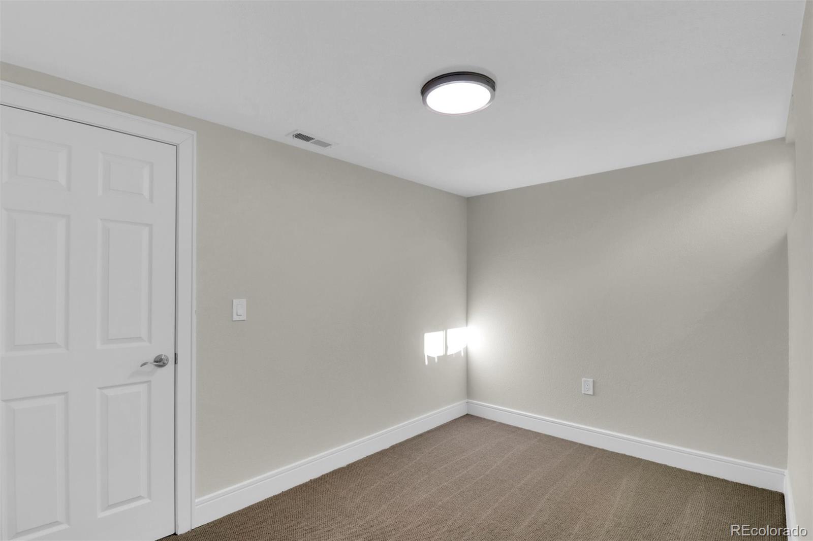 MLS Image #31 for 1181  el paso boulevard,denver, Colorado