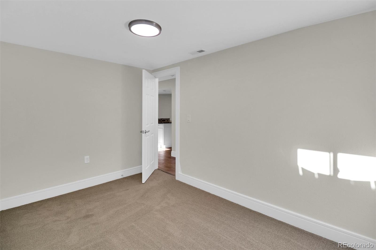 MLS Image #32 for 1181  el paso boulevard,denver, Colorado