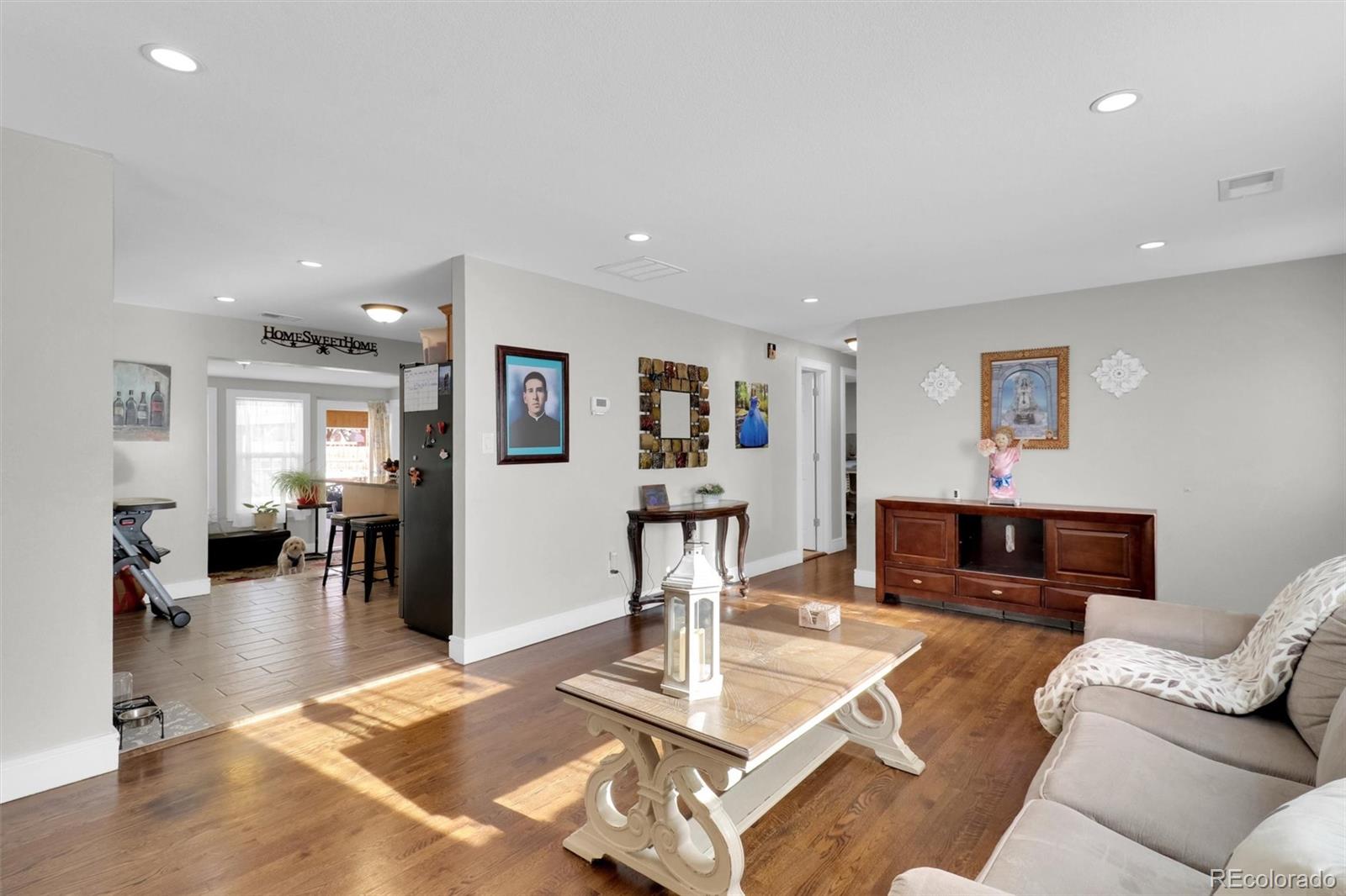 MLS Image #5 for 1181  el paso boulevard,denver, Colorado