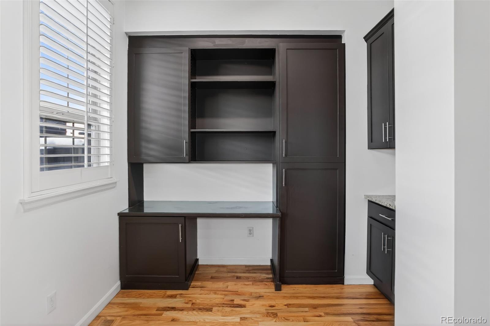 MLS Image #16 for 7777 e 1st place,denver, Colorado