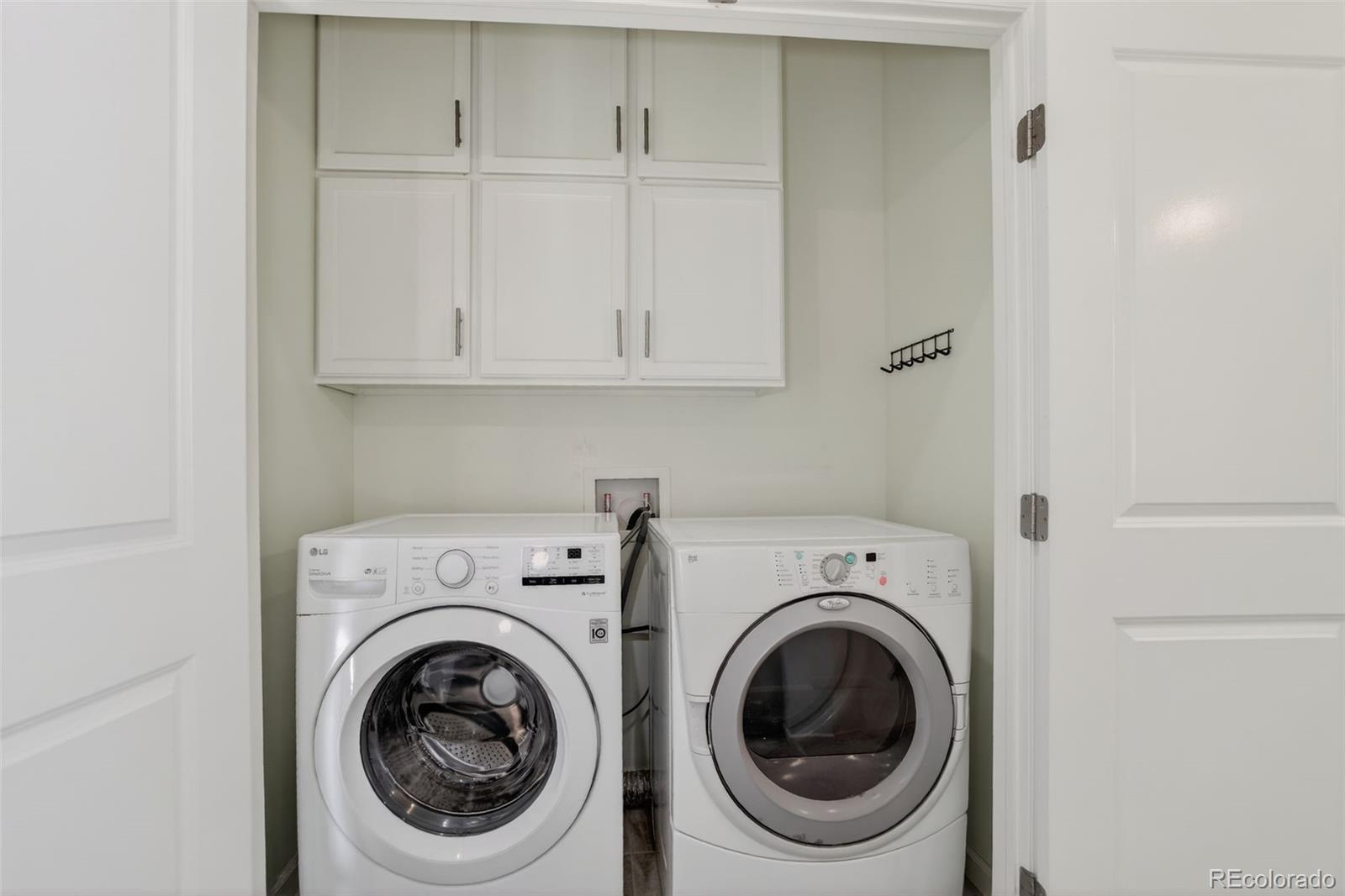 MLS Image #31 for 7777 e 1st place,denver, Colorado