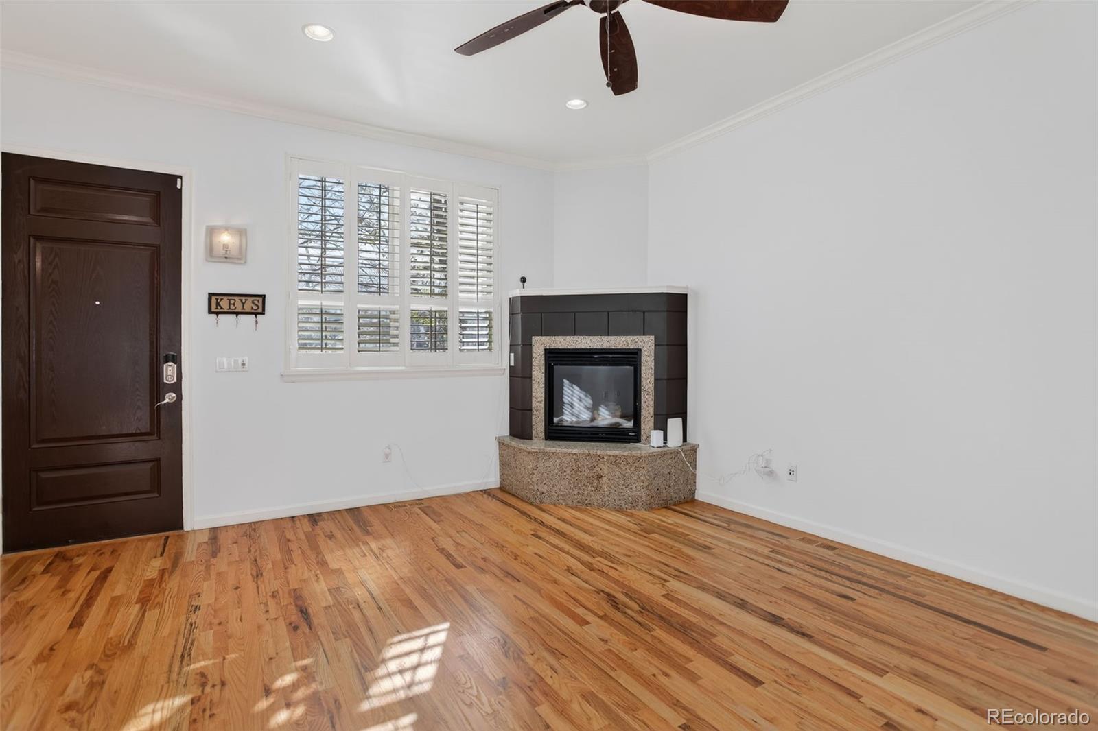 MLS Image #6 for 7777 e 1st place,denver, Colorado