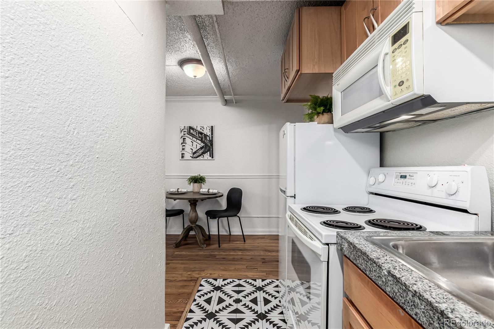 MLS Image #12 for 1024 e 14th avenue 11,denver, Colorado