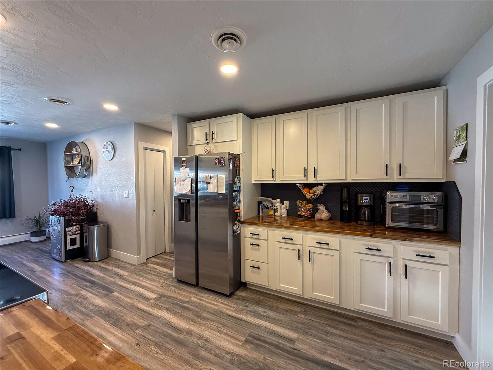 MLS Image #4 for 273  13th street,burlington, Colorado