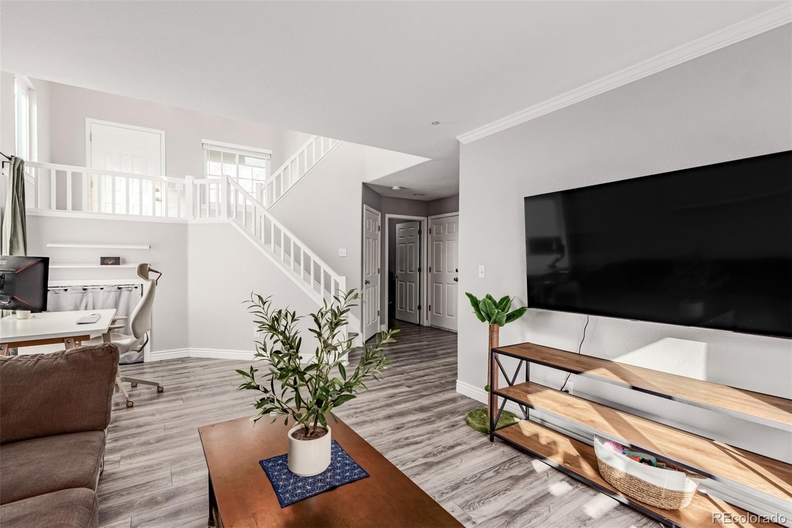 MLS Image #5 for 9454  wolfe place,highlands ranch, Colorado