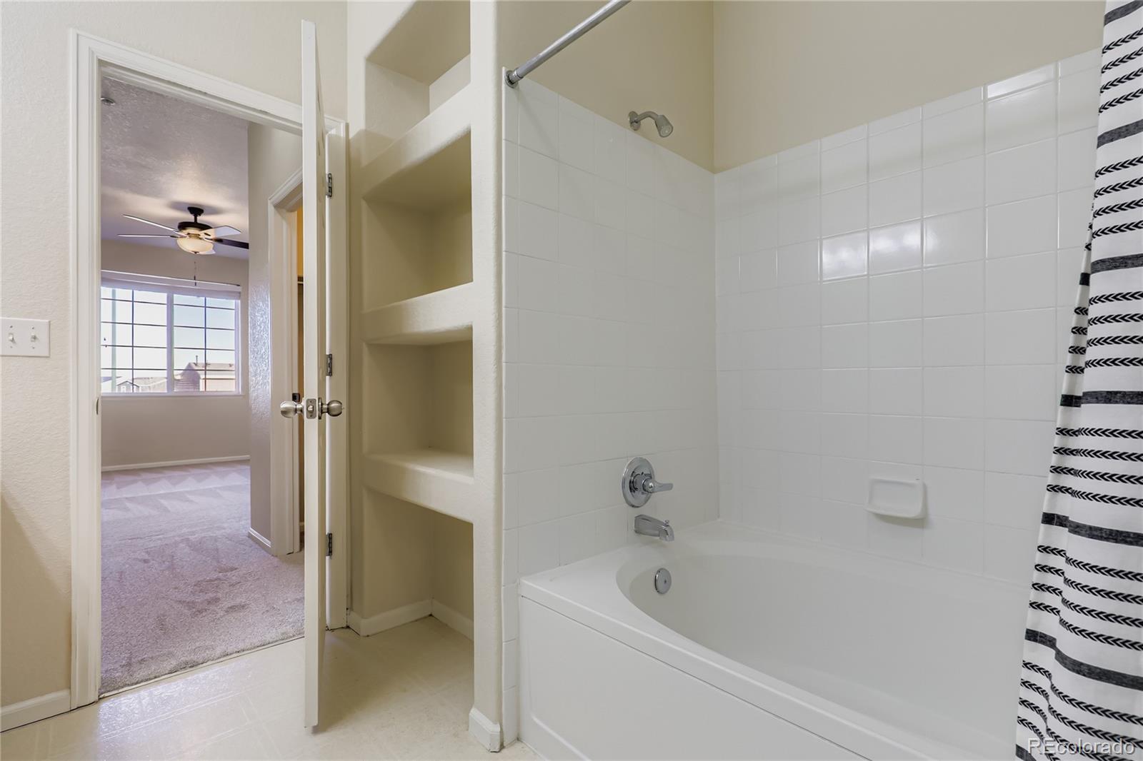 MLS Image #9 for 5255  memphis street,denver, Colorado