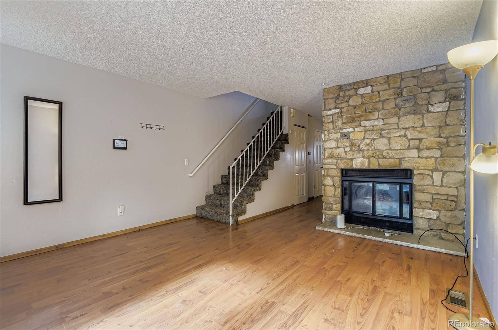MLS Image #3 for 2244 s jasper way b,aurora, Colorado