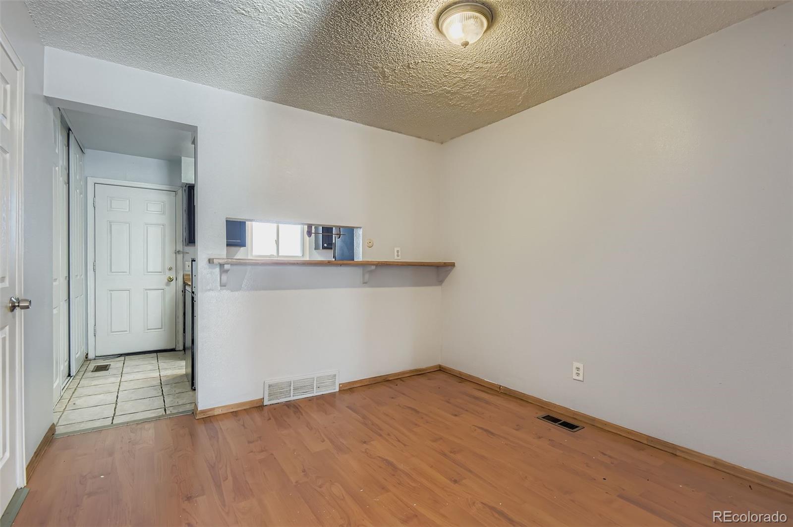 MLS Image #5 for 2244 s jasper way b,aurora, Colorado