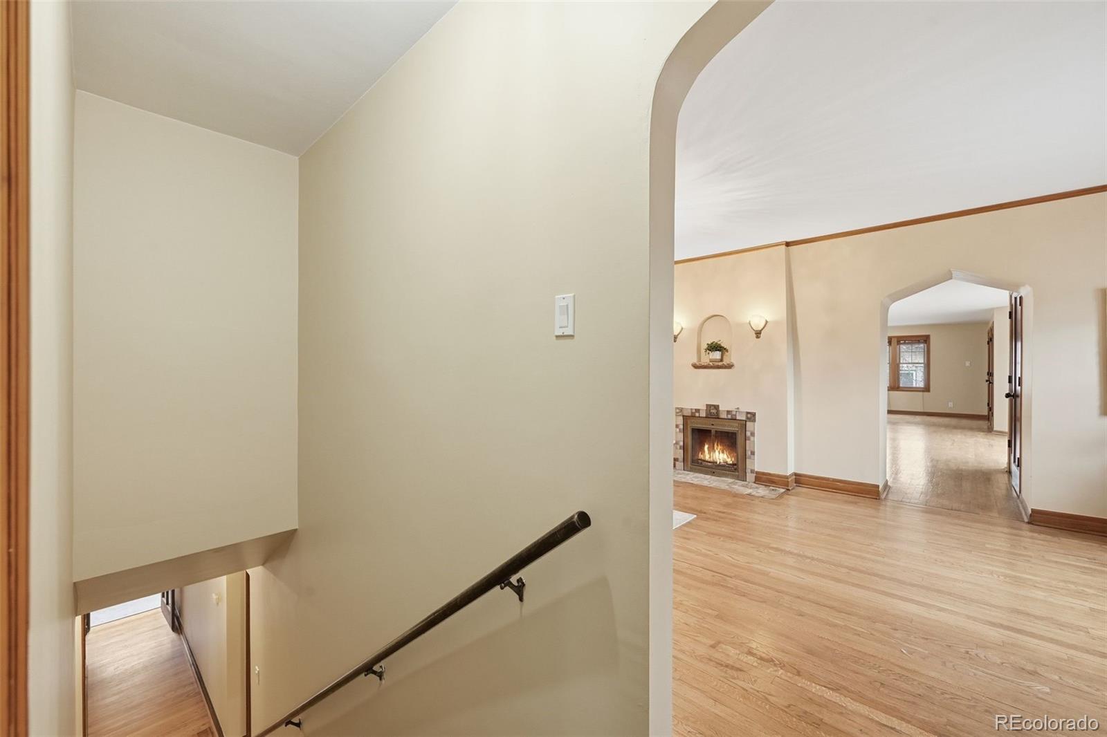 MLS Image #13 for 2002 w ridge road,littleton, Colorado