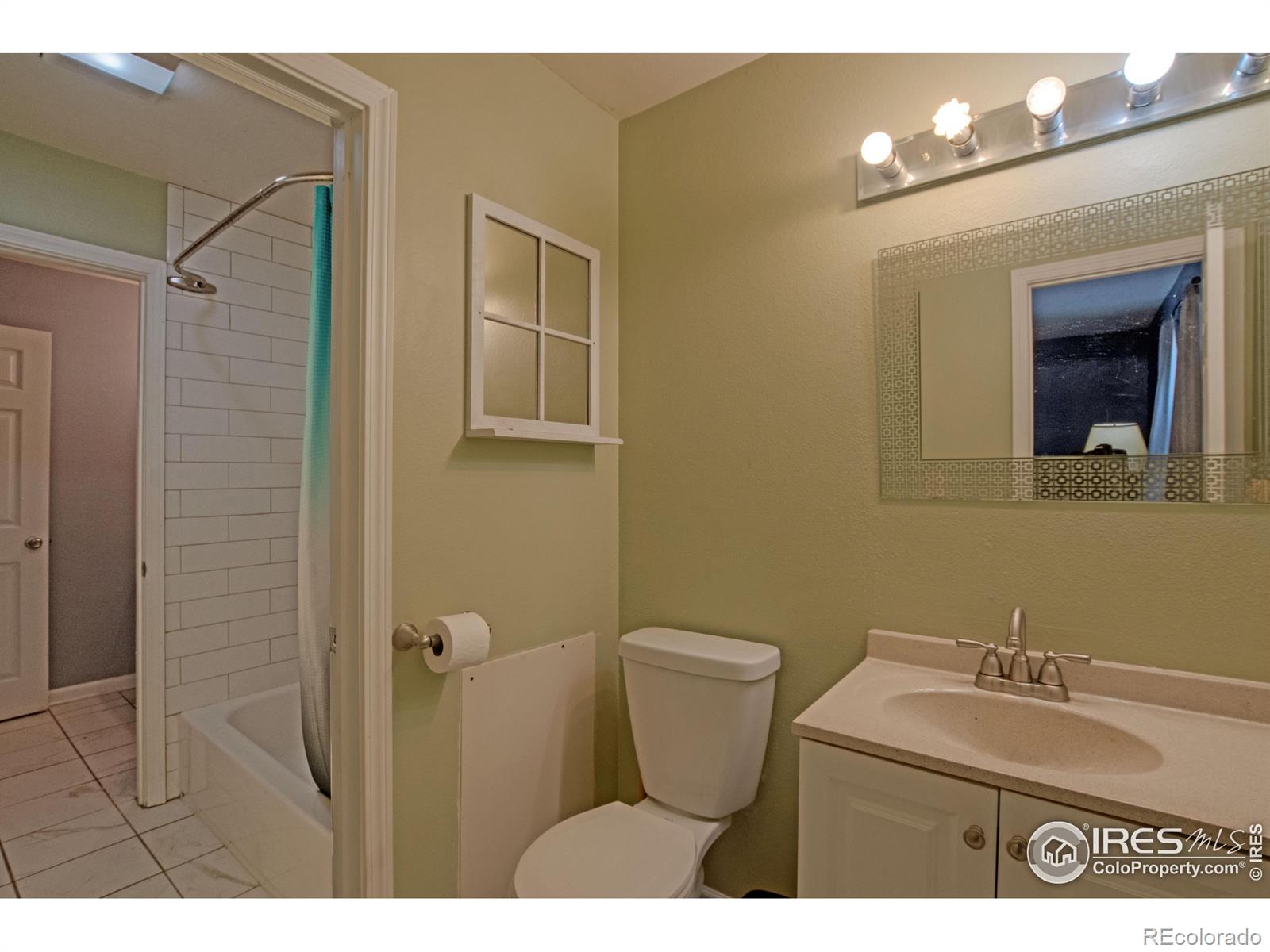 MLS Image #22 for 512 e monroe drive,fort collins, Colorado