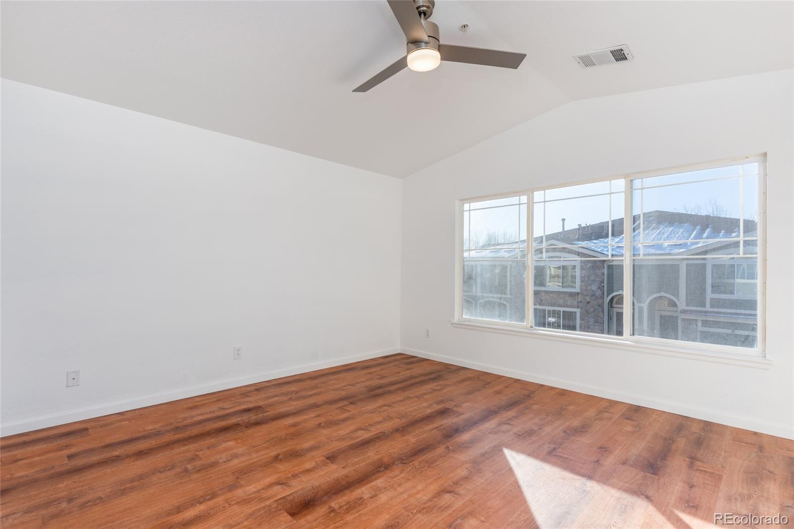 MLS Image #18 for 14189  sun blaze loop,broomfield, Colorado