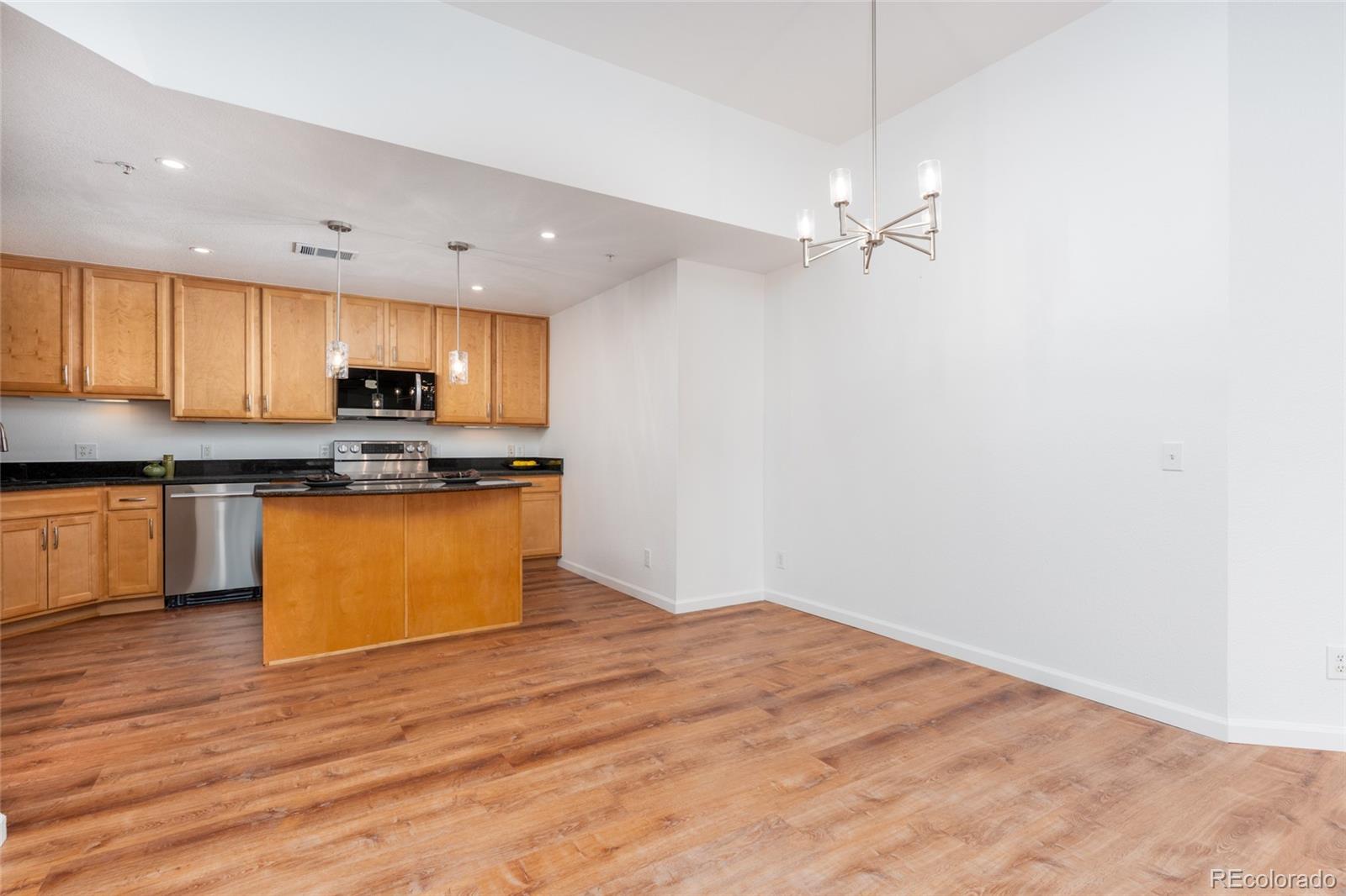 MLS Image #4 for 14189  sun blaze loop,broomfield, Colorado