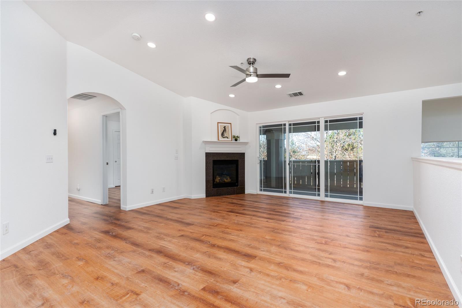 MLS Image #6 for 14189  sun blaze loop,broomfield, Colorado