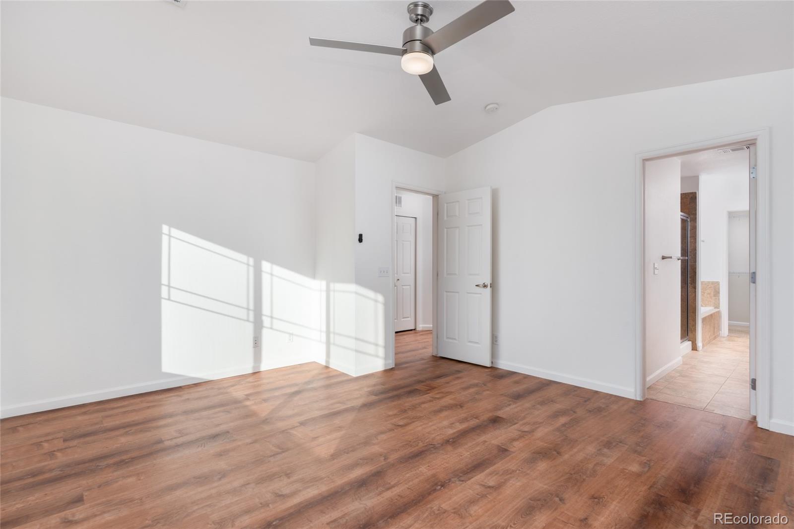 MLS Image #8 for 14189  sun blaze loop,broomfield, Colorado