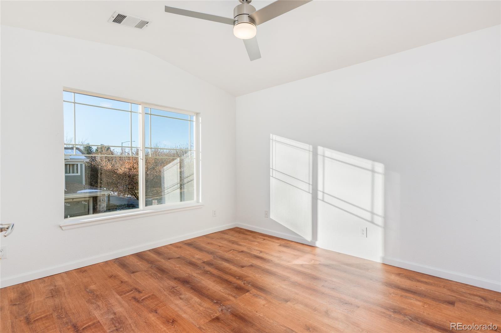 MLS Image #9 for 14189  sun blaze loop,broomfield, Colorado